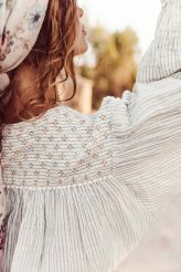 femme-blouse-jeanne-cream-stripes